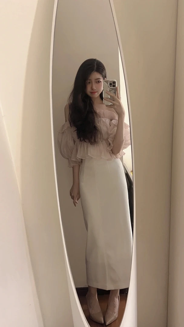气质淑女高级感百搭浪漫女上衣半身裙小个子夏装丁达尔穿搭2024年