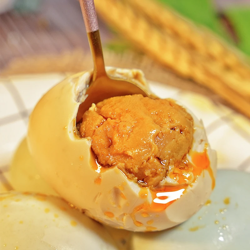 精选流油大蛋【广西海鸭蛋】散养红树林烤咸鸭蛋80克/大枚 新鲜日期