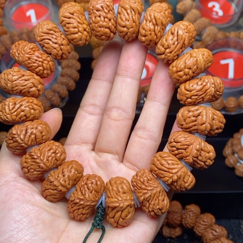 【闪购商品】桃核吊坠.*笙26麒麟