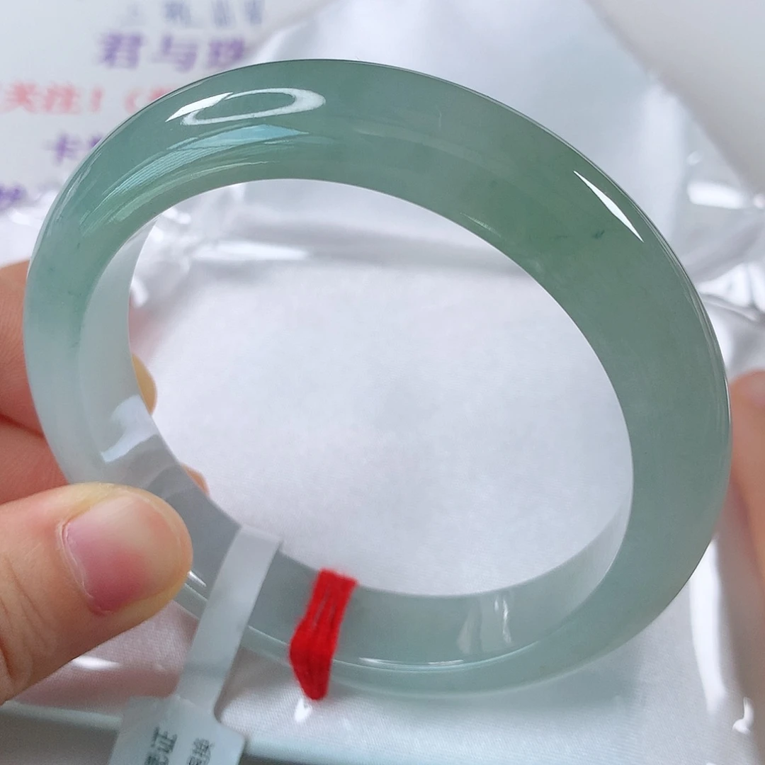 翡翠手镯未镶嵌 正圈⑦③