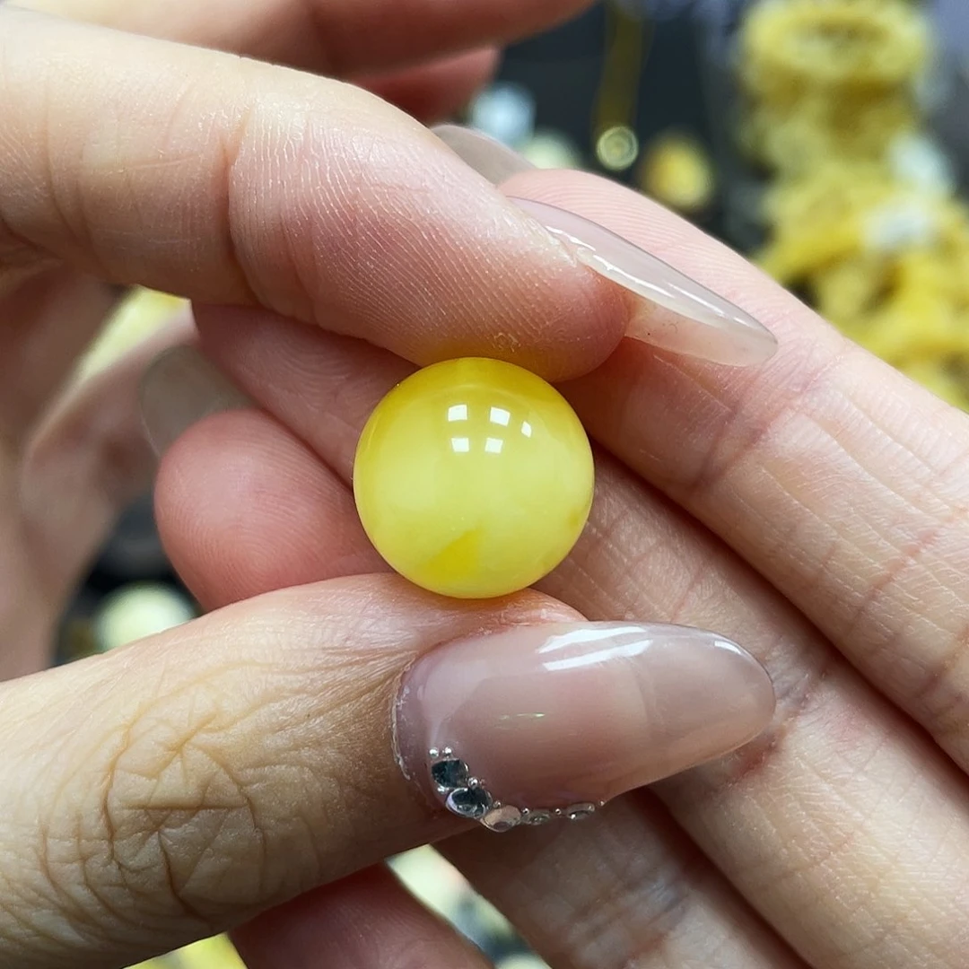 蜜蜡裸石未镶嵌1·13.0mm