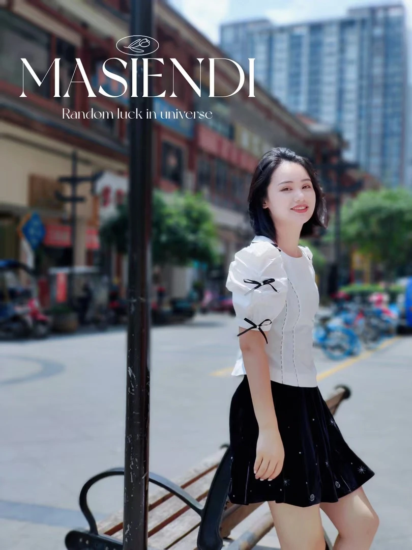 玛丝恩迪衬衫上衣气质显瘦白色时尚夏季设计感泡泡袖31402