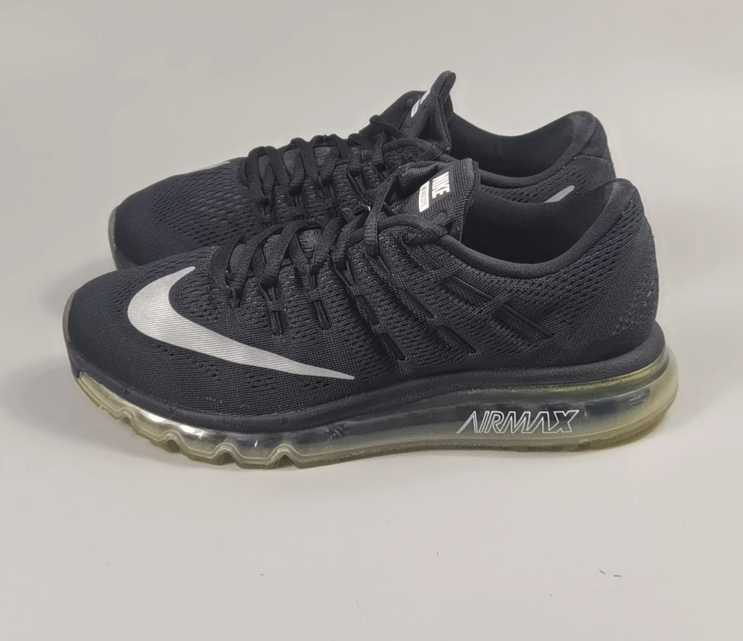 二手正品 43码 耐克 Air Max 黑色气垫跑步鞋 公价1789