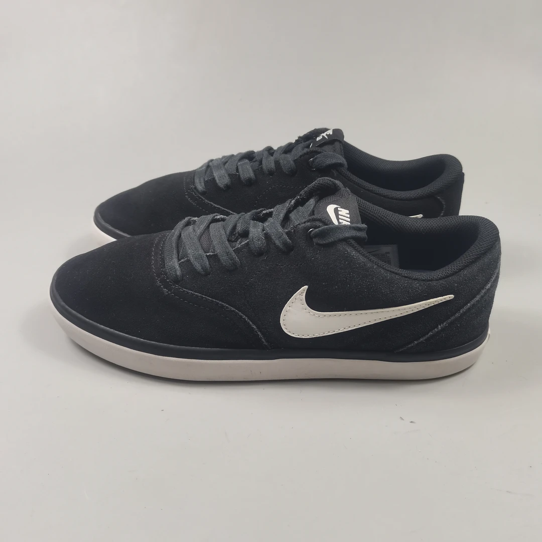 二手正品41码 Nike SB CHECK SOLAR CNVS 板鞋843896-001 公价730