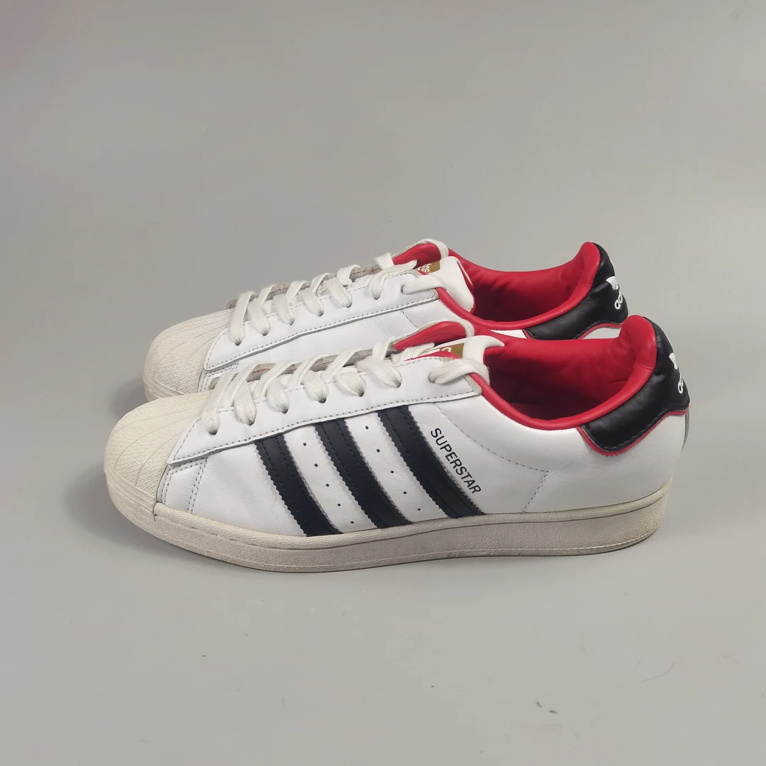 二手正品 41码 阿迪达斯Adidas 三叶草 男贝壳头休闲板鞋 公价763