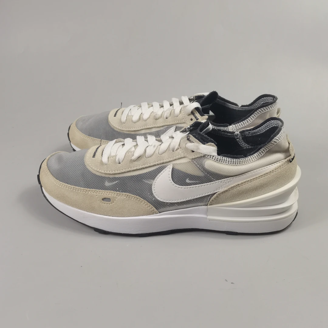 二手正品 42码 耐克NIKE WAFFLE ONE小SACAI 跑步鞋公价852