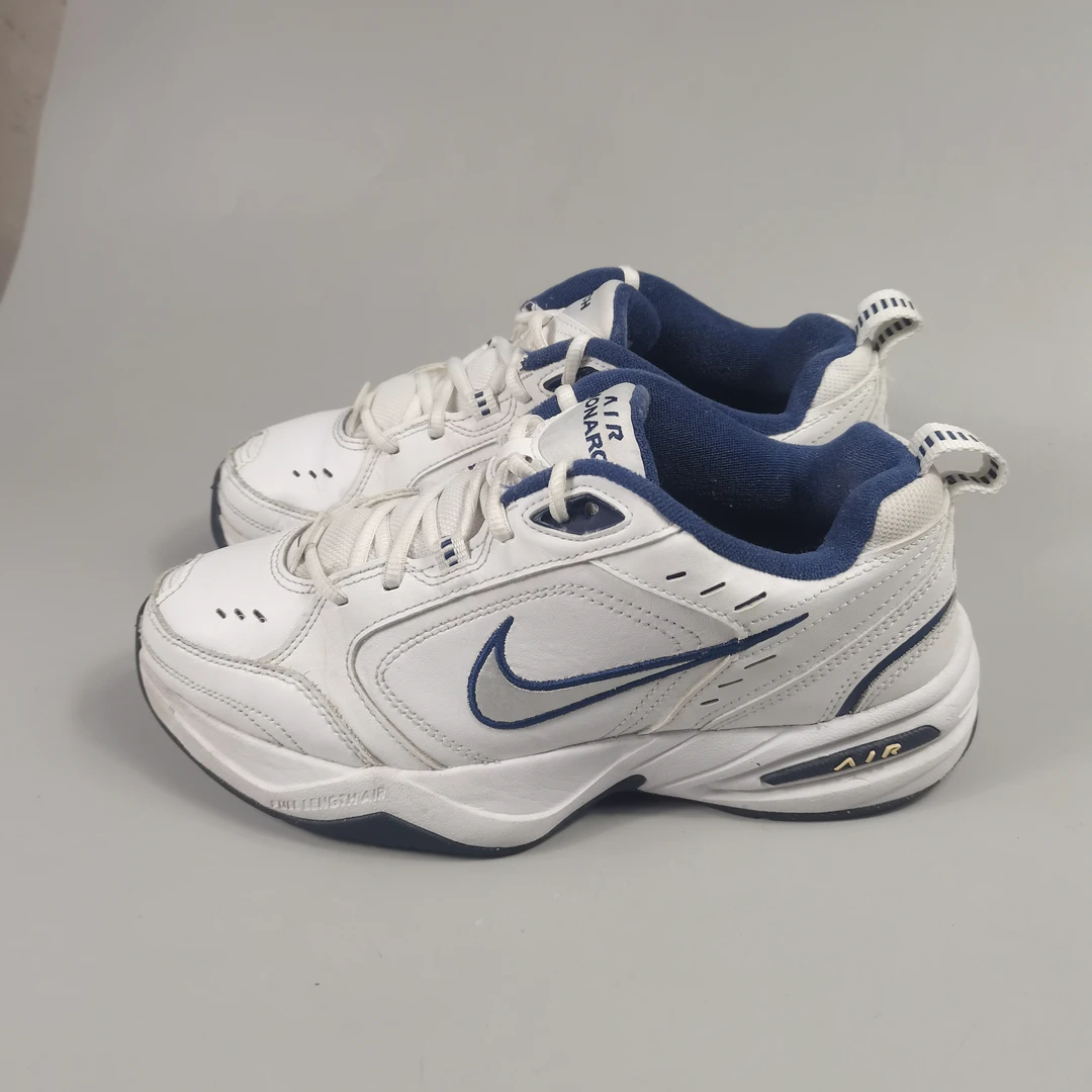 二手正品41码 耐克Air Monarch 4 男白蓝复古老爹鞋 公价677