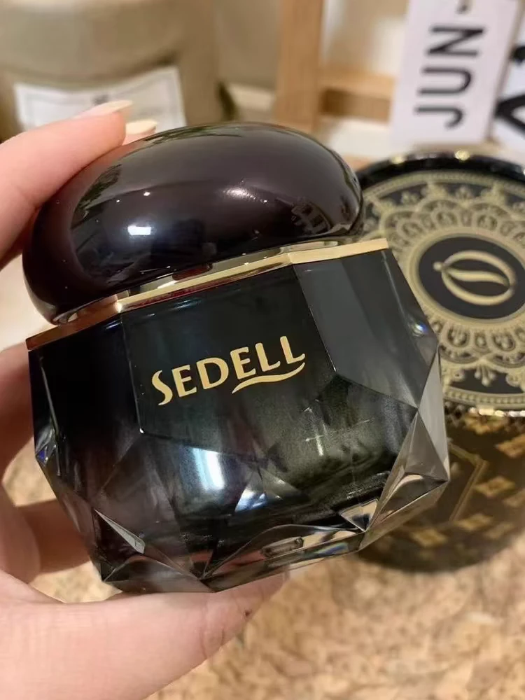 诗黛尔黑松露抗皱紧致贵妇膏