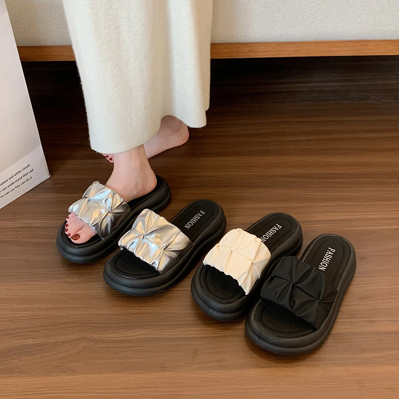 网红时尚百搭夏季软底外穿厚底凉拖鞋休闲防滑仙女风配裙子凉鞋