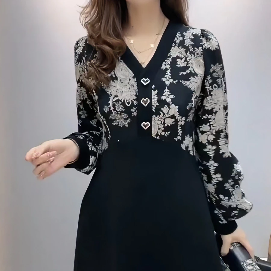 秋冬新款气质2023显瘦中长款简约高档洋气拼接打底设计连衣裙女