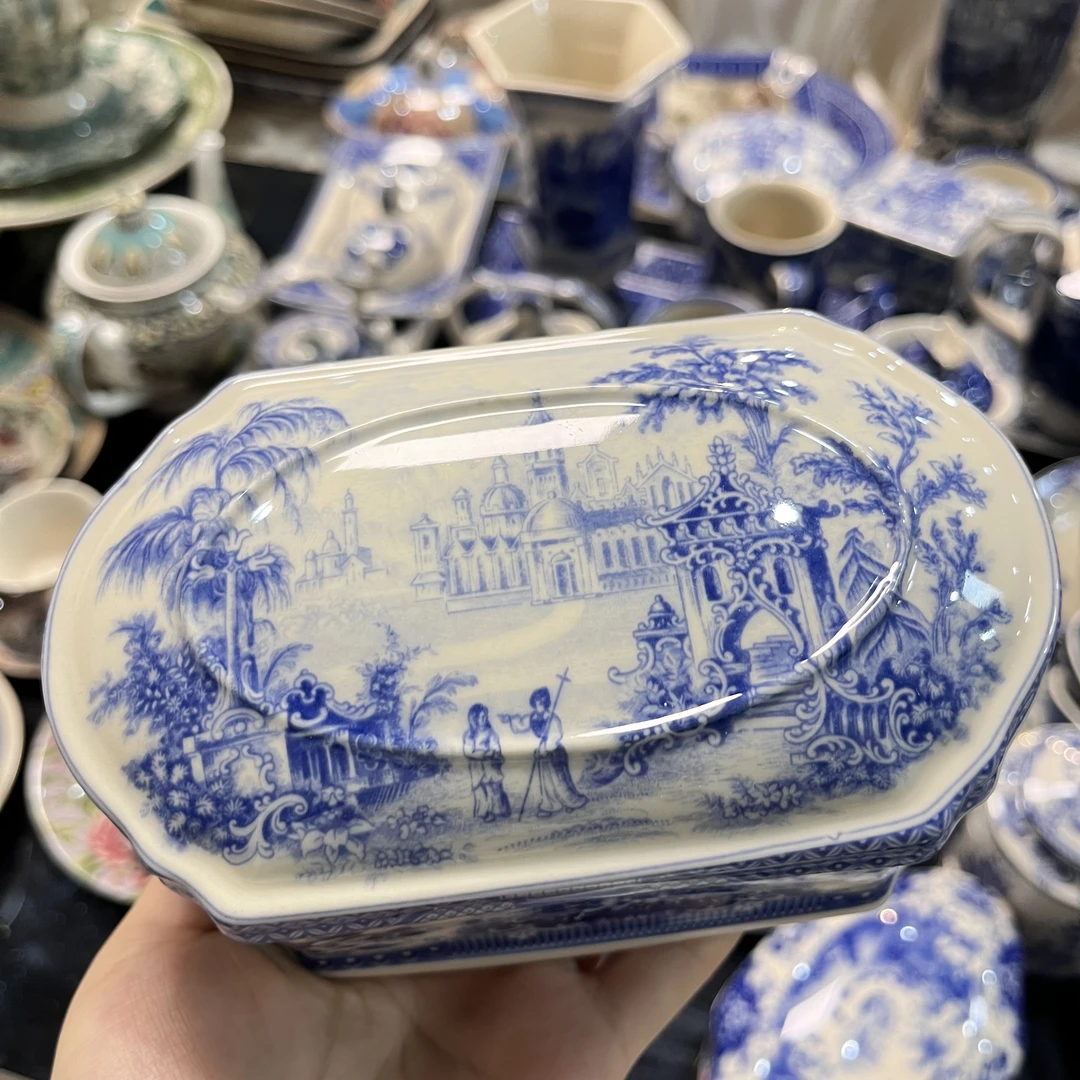 客来涌，cz 欧洲名画，首饰盒  青花系列