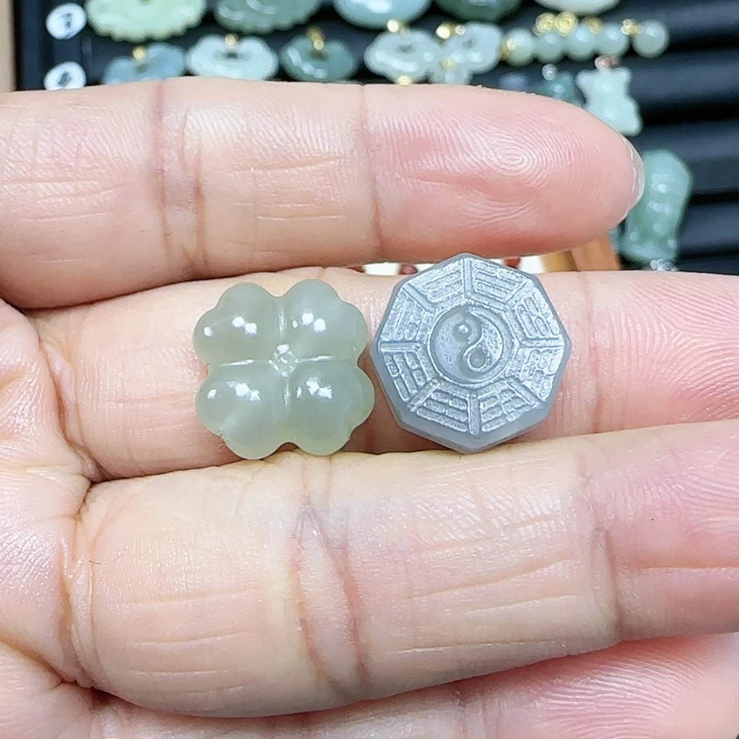 【闪购商品】和田玉吊坠(不含链)未镶嵌