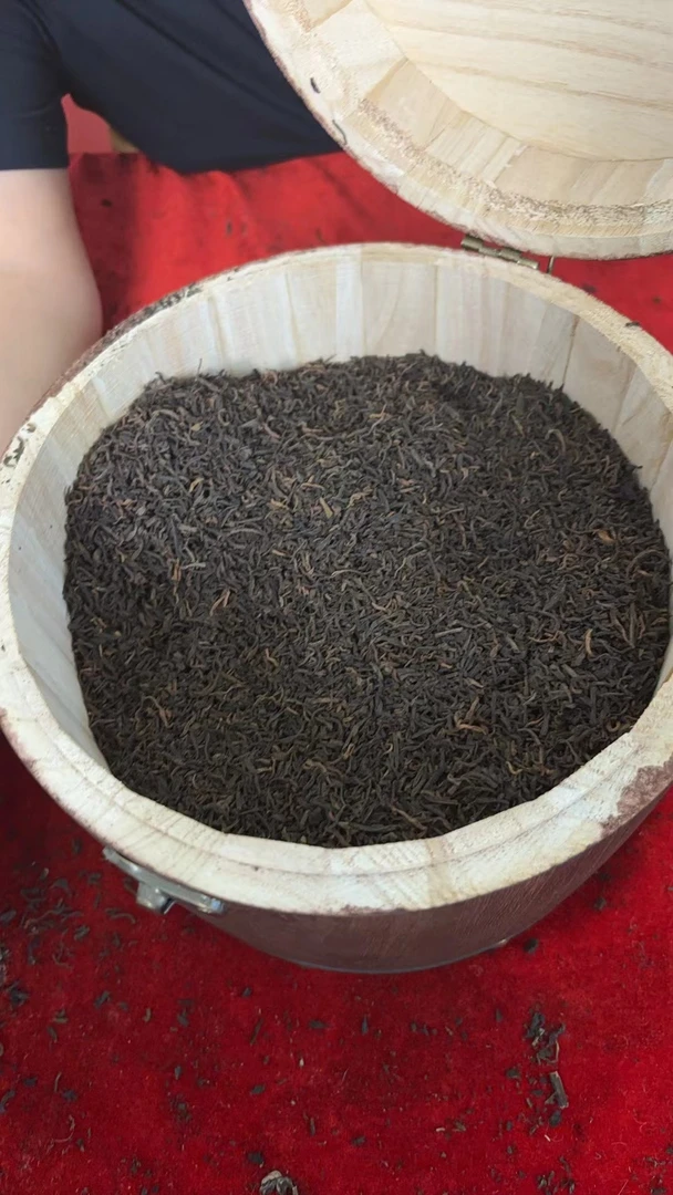 【老蔡直播间】云南普洱茶曼松老散茶熟茶1500g拍5发6