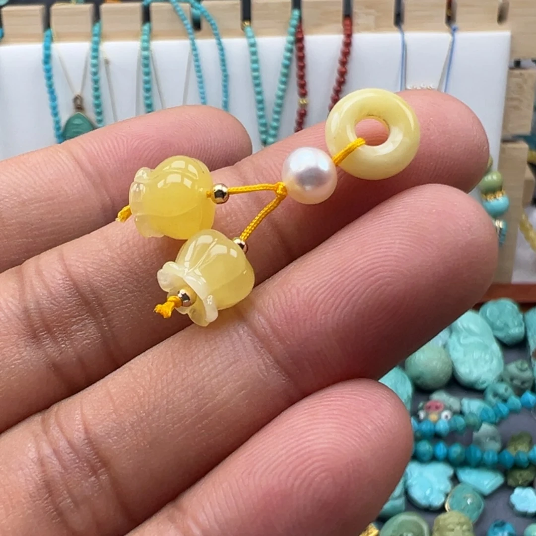 【闪购商品】琥珀颈饰未镶嵌