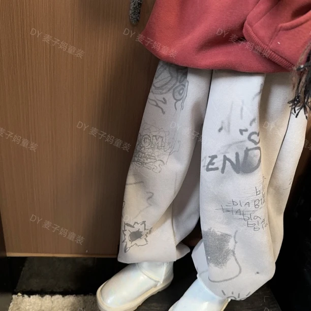 现MZ.儿童冬季新款加绒潮牌复古涂鸦百搭休闲宽松卫裤1215
