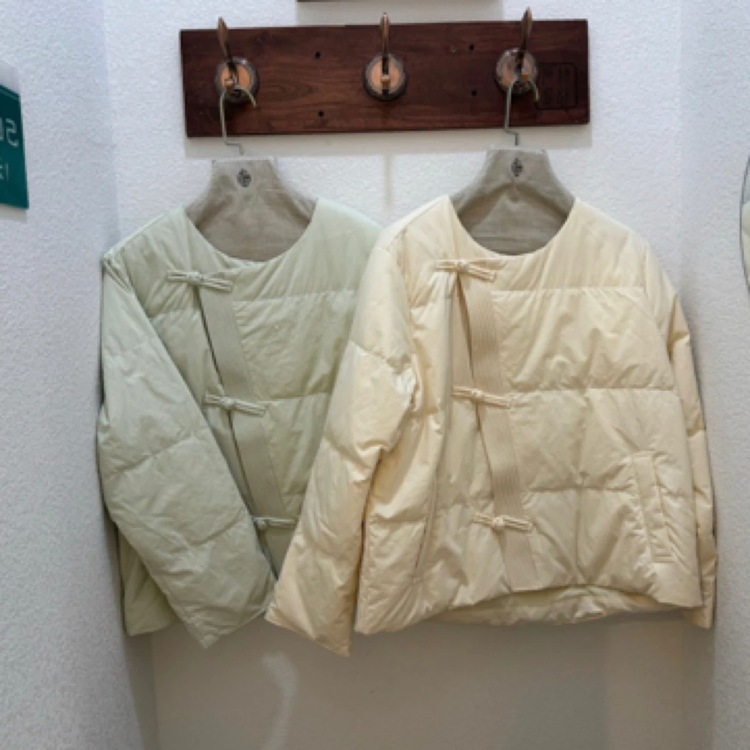 竹林石屋短款羽绒服