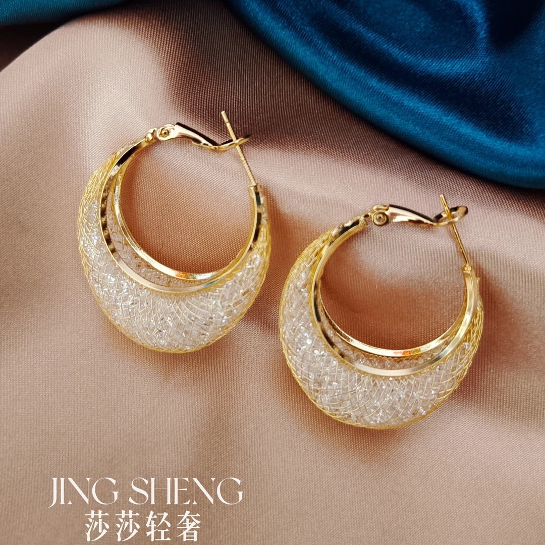 铜合金合成锆石耳饰 【镂空水滴】轻奢小众设计时尚镂空水滴耳环