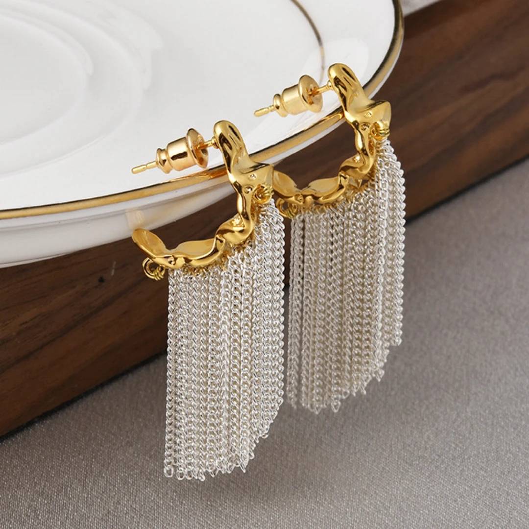 铜合金耳饰 【小幸运】时尚百搭简约气质白色耳饰