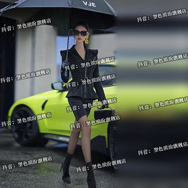 秋季豹纹印花套装2023新款青果领外套不规则包臀裙裤两件套长袖