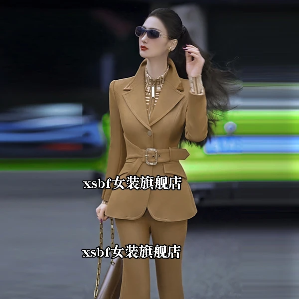 秋冬职业OL西服套装2024女士新款单排扣外套高腰喇叭裤两件套