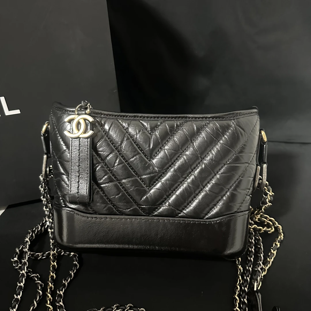 99新 Chanel/香奈儿 TJ/102702/小号 V纹流浪包 黑金