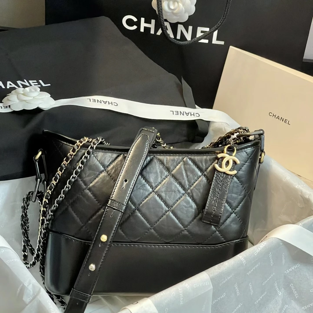 95新 Chanel/香奈儿 小鱼儿/H4013001/黑金小号流浪包