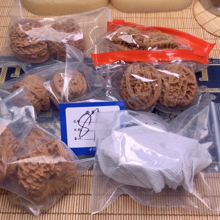 文玩核桃把件81号6对