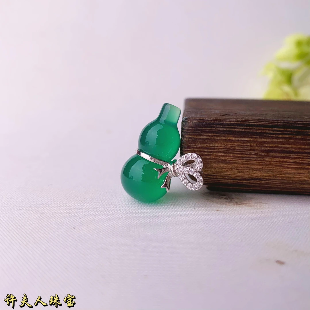 许夫人珠宝S925银时尚气质福气款立体玉髓葫芦单吊坠《不含链》