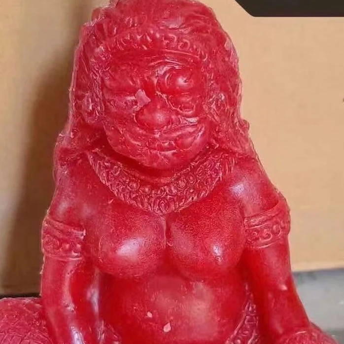 添眼少女巨人女神蜡烛