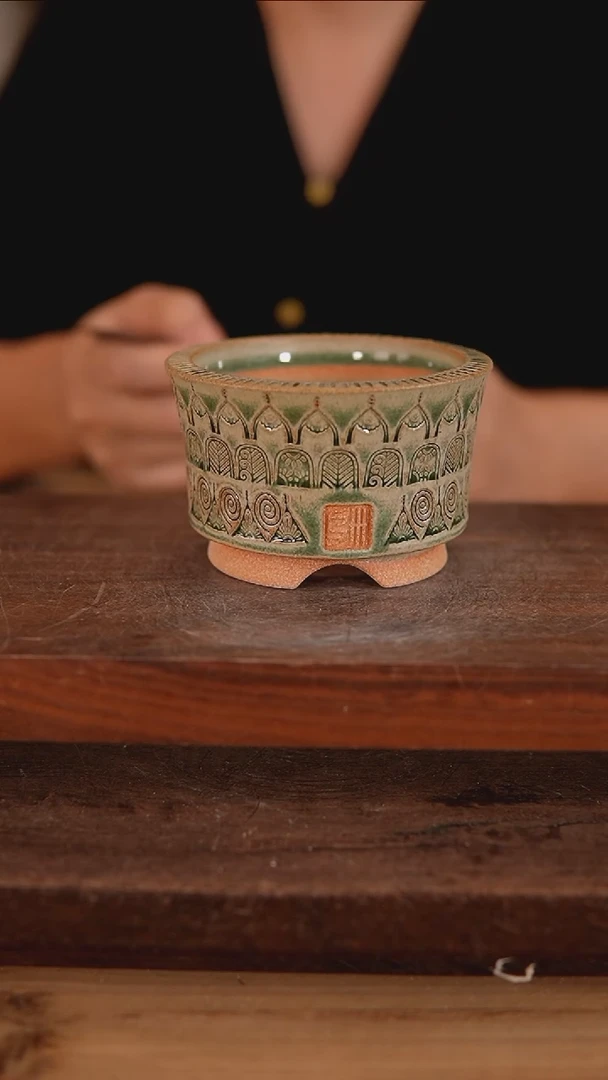 【闪购商品】红陶20CM以下10-19-450默认有瑕口7.5