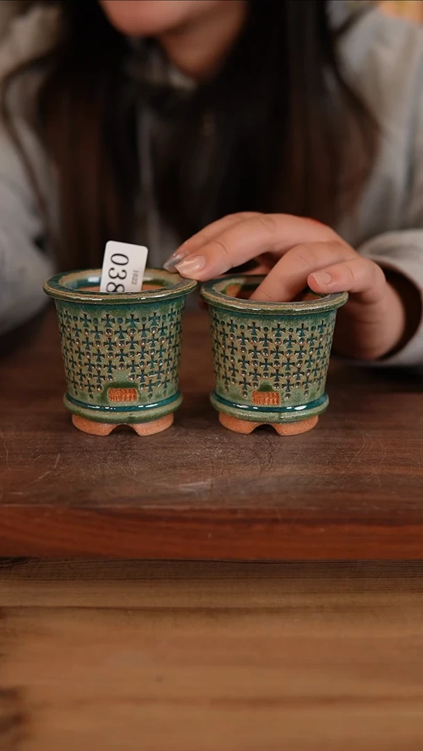 【闪购商品】红陶20CM以下10-22-038默认有瑕一个口5