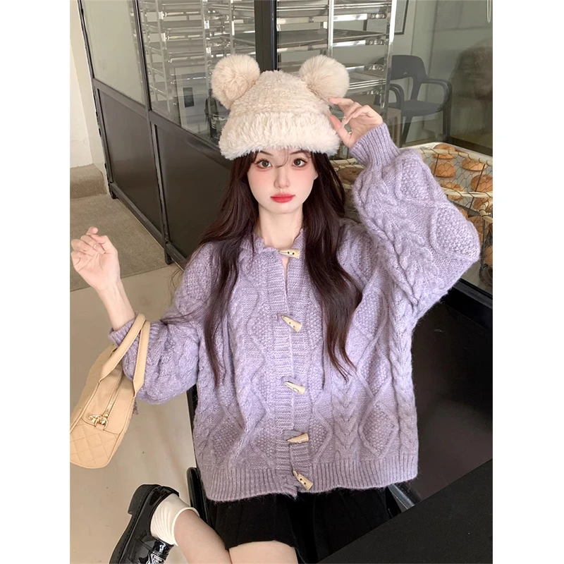 紫色牛角扣连帽麻花毛衣开衫女秋冬加厚软糯甜美慵懒宽松针织外套