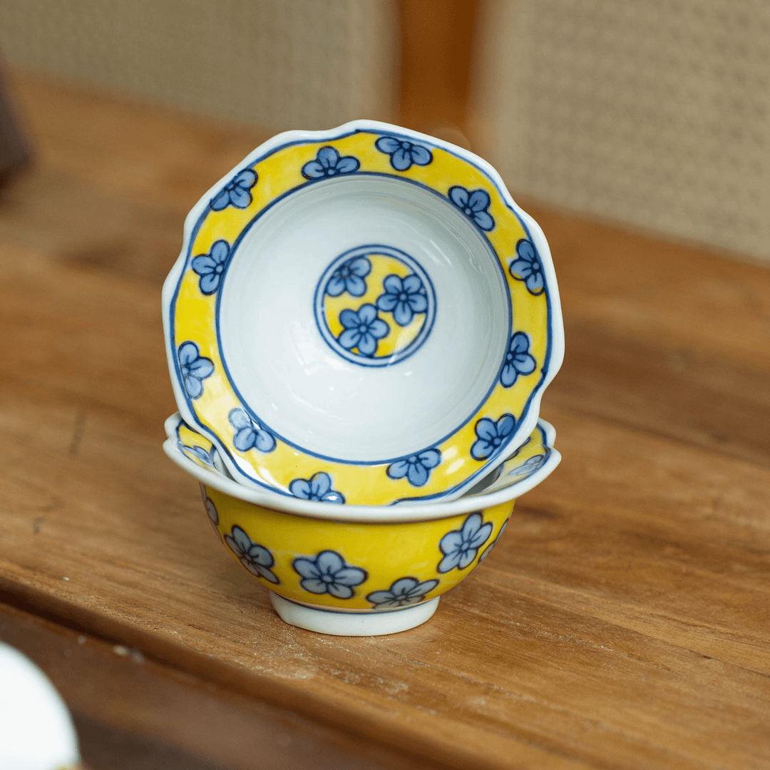 陶瓷明黄点心碟手工陶瓷手绘黄色复古家用釉下彩新中式蘸料碟