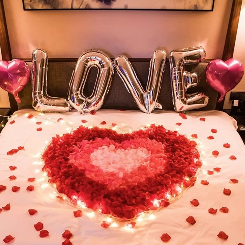 跳波兔仿真玫瑰花瓣布置求婚室内撒花瓣表白浪漫结婚房间蜡烛玫瑰