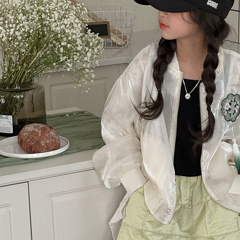 K26275缎面绣花女童夏装衣2025新款儿童皮肤衣小女孩国风外套上衣