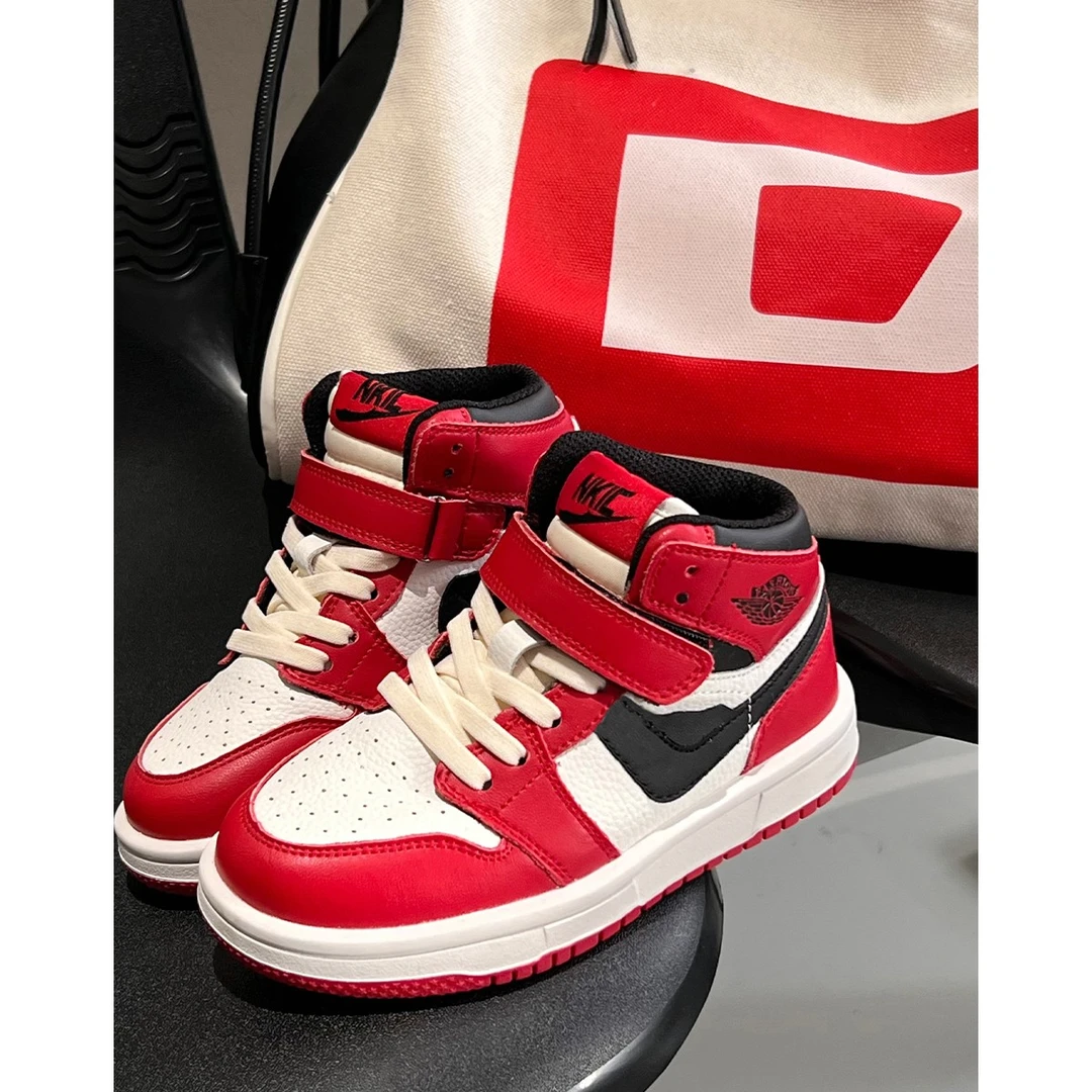 男童鞋子春季新款板鞋百搭童鞋中大童单鞋高帮运动鞋篮球鞋48010