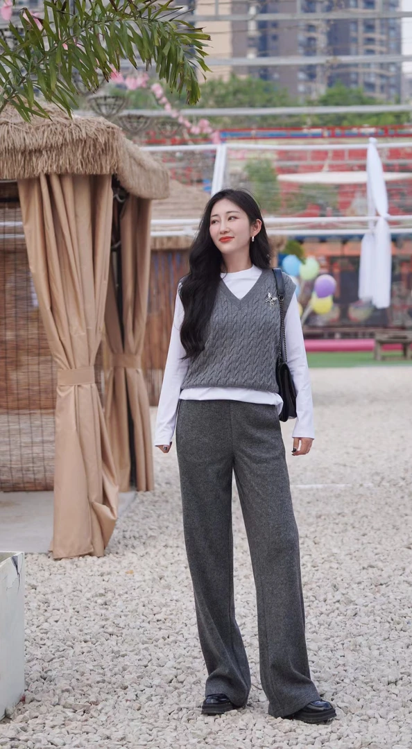 恩比时秋冬新款松紧腰毛扩腿长裤显高显瘦百搭直筒休闲