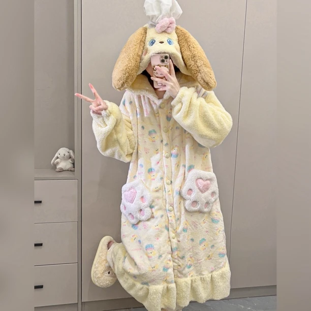 冬季珊瑚绒卡通厨师饼饼加绒加厚少女可爱软妹连帽睡袍家居服套装