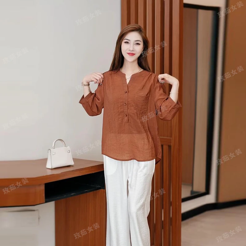 2024夏季时尚妈妈装气质洋气纯色衬衫设计感百搭休闲宽松遮肚中袖