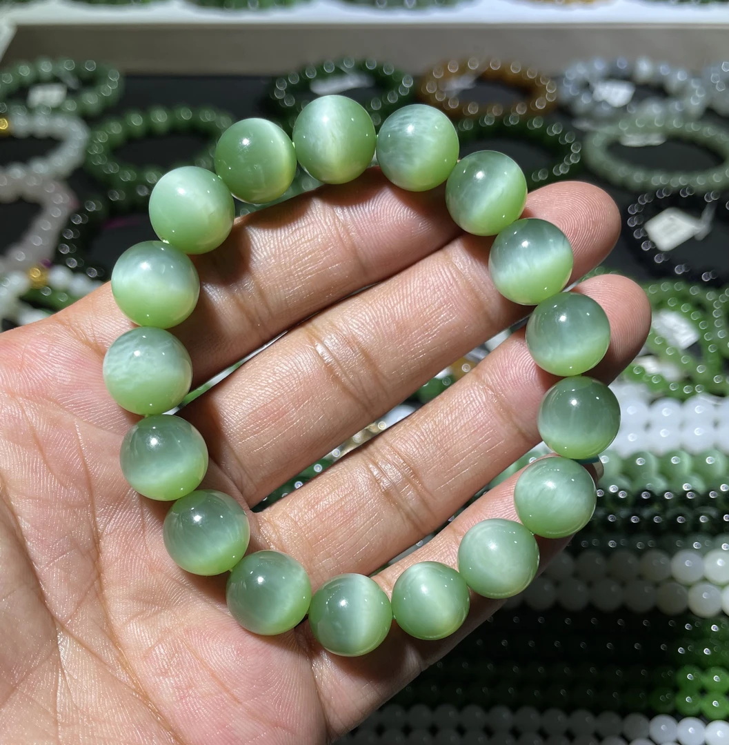 【藏品级】天然和田玉俄碧冰绿猫眼一线猫无暇手串约12mm