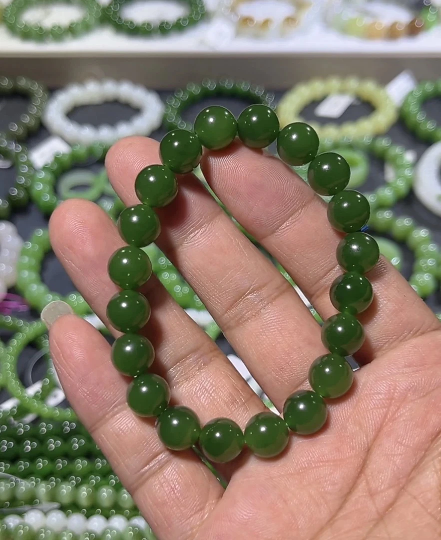 和田玉碧玉辣阳绿手串约10mm