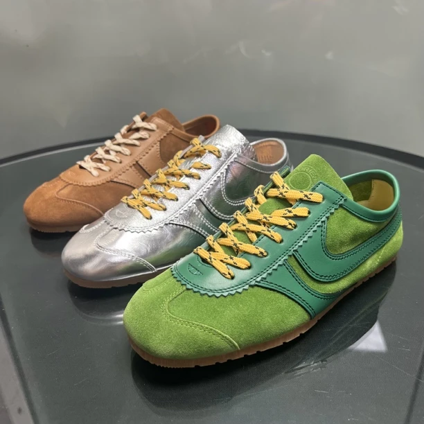 春夏外贸原单系列马拉松运动鞋35-40牛皮休闲鞋