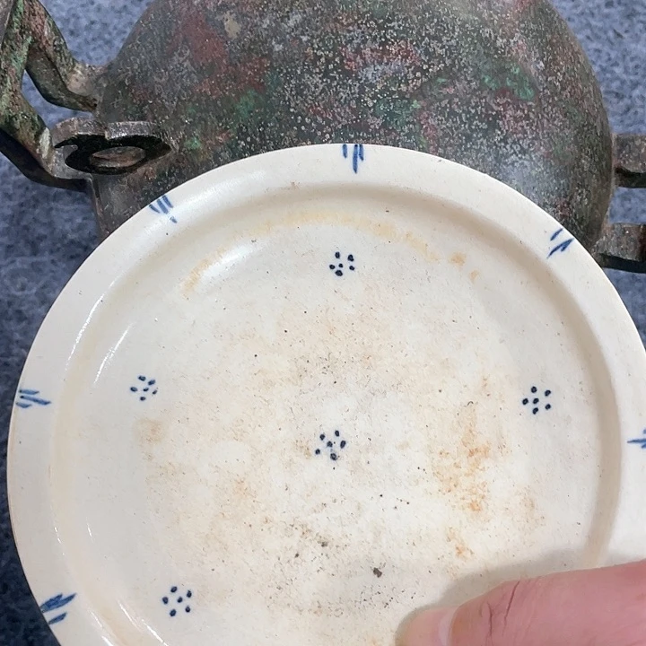 摆件人**虹瓷瓷瓷瓷瓷瓷瓷瓷器摆件