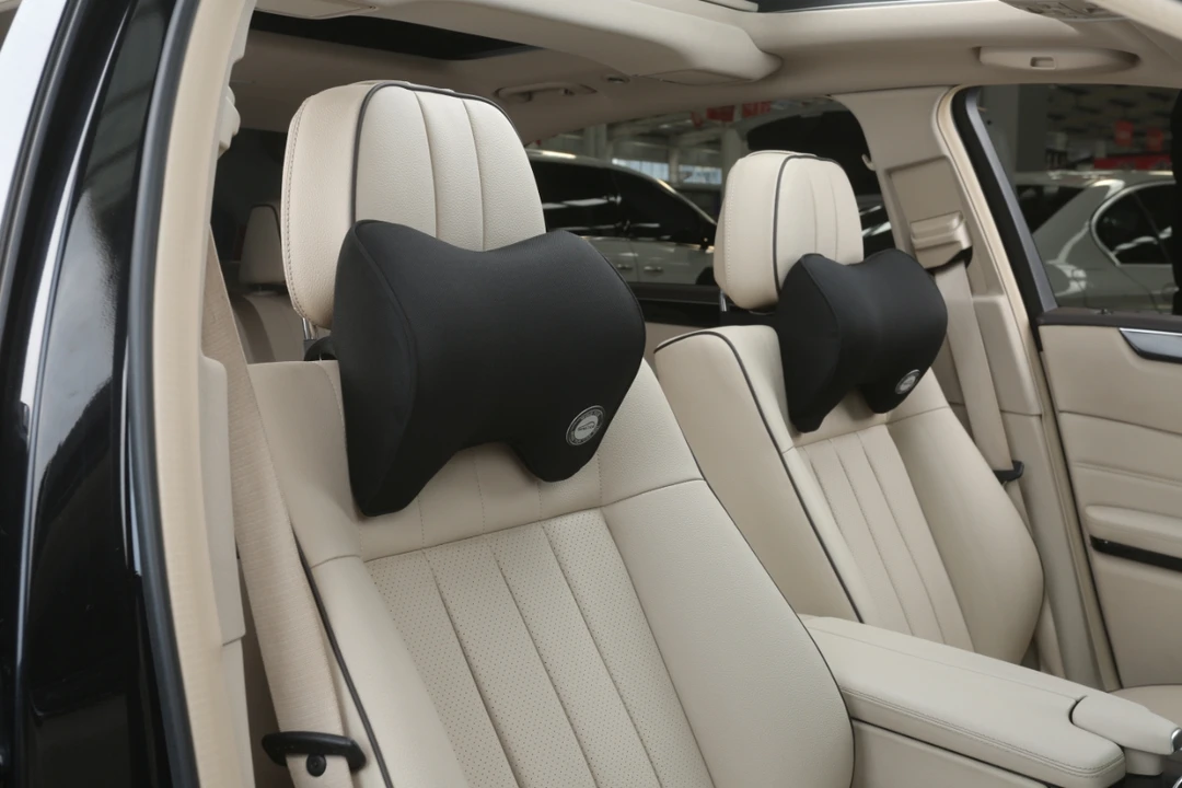 车载高密度记忆棉颈靠汽车头枕标准透气