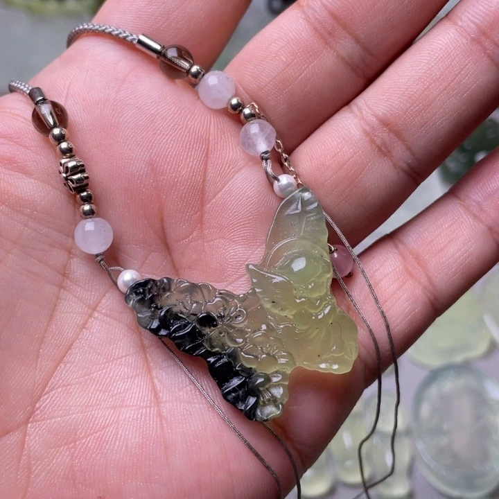 【闪购商品】岫玉吊坠(赠链)未镶嵌