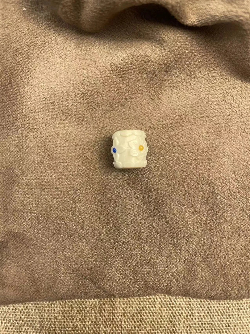 非金属吊坠 六子桶珠1.2尺寸毕业