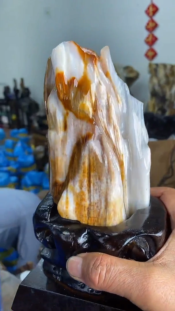【闪购商品】硅化玉摆件未镶嵌70