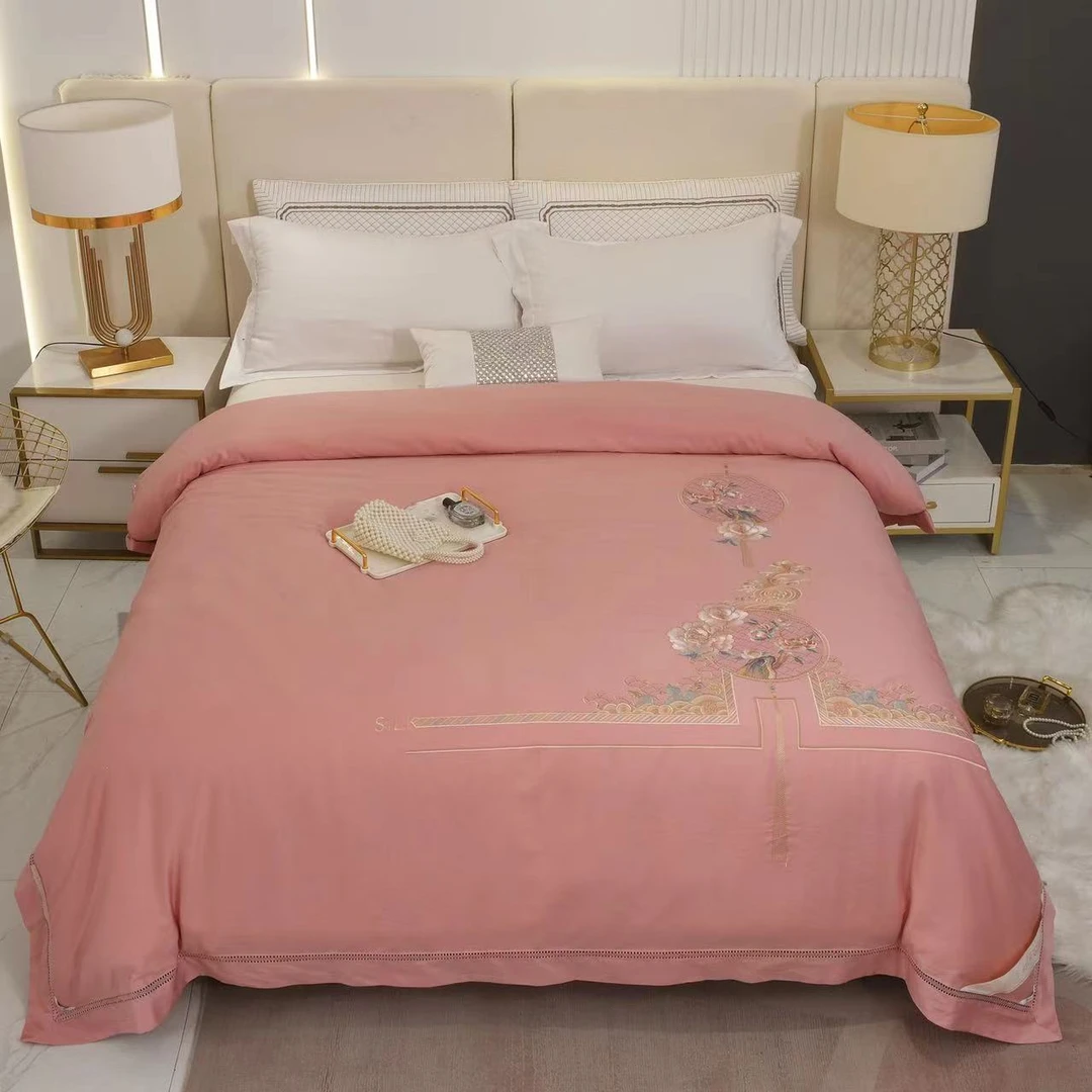 活套可拆洗刺绣蚕丝被