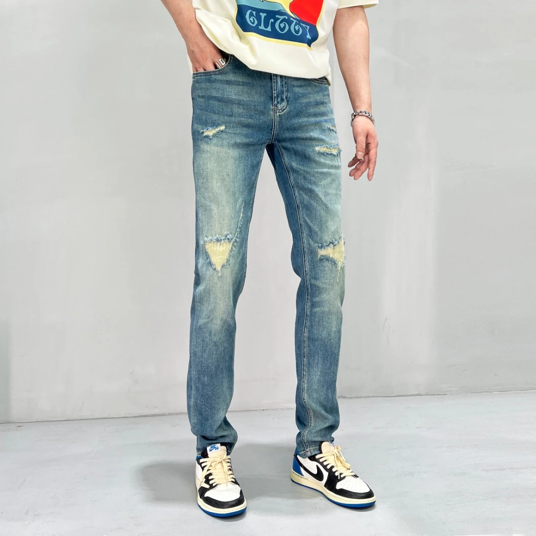 2023【早春薄款】潮牌时尚破洞补丁修身小脚弹力中腰做旧牛仔裤子