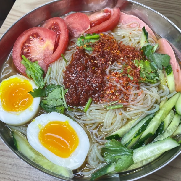 东北韩式辣酱冰糖蜂蜜大冷面速食韩式冷面朝鲜方便冷面东北风味